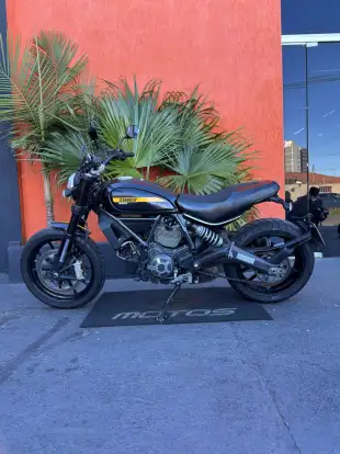 DUCATI-SCRAMBLER FULL THROTTLE-2016