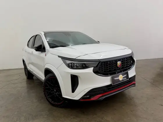 FIAT FASTBACK 1.3 TURBO 270 FLEX ABARTH AT6 FIAT FASTBACK 1.3 TURBO 270 FLEX ABARTH AT6