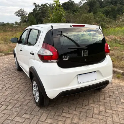 FIAT MOBI 1.0 EVO FLEX LIKE. MANUAL FIAT MOBI 1.0 EVO FLEX LIKE. MANUAL