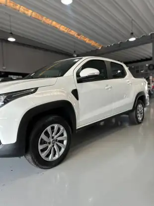 FIAT-STRADA-2024