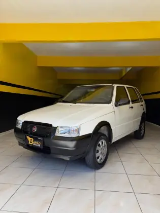 FIAT UNO 1.0 MPI MILLE FIRE ECONOMY 8V FLEX 4P MANUAL FIAT UNO 1.0 MPI MILLE FIRE ECONOMY 8V FLEX 4P MANUAL