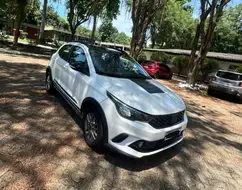 FIAT ARGO 1.8 E.TORQ FLEX TREKKING AT6 FIAT ARGO 1.8 E.TORQ FLEX TREKKING AT6