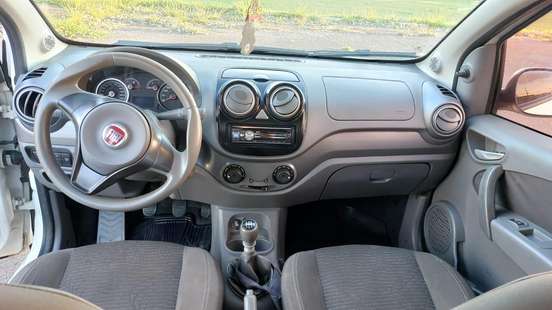FIAT-PALIO-2014