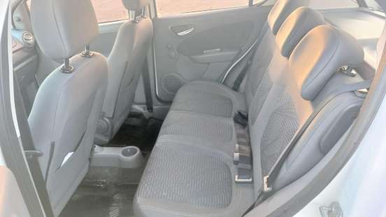 FIAT-PALIO-1.0 MPI ATTRACTIVE 8V FLEX 4P MANUAL FIAT-PALIO-2014
