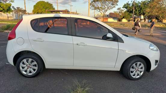 FIAT-PALIO-2014