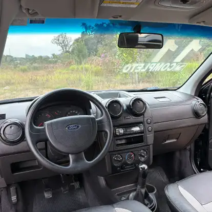 FORD-ECOSPORT-2010