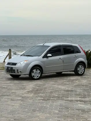 FORD FIESTA 1.6 MPI CLASS HATCH 8V FLEX 4P MANUAL FORD FIESTA 1.6 MPI CLASS HATCH 8V FLEX 4P MANUAL