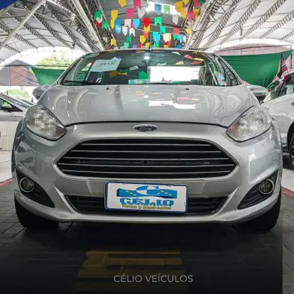 FORD-FIESTA-2014