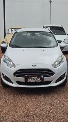 FORD-FIESTA-2015