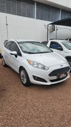 FORD-FIESTA-2015