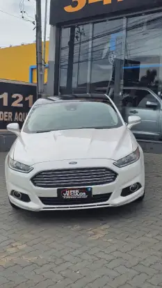 FORD-FUSION-2014