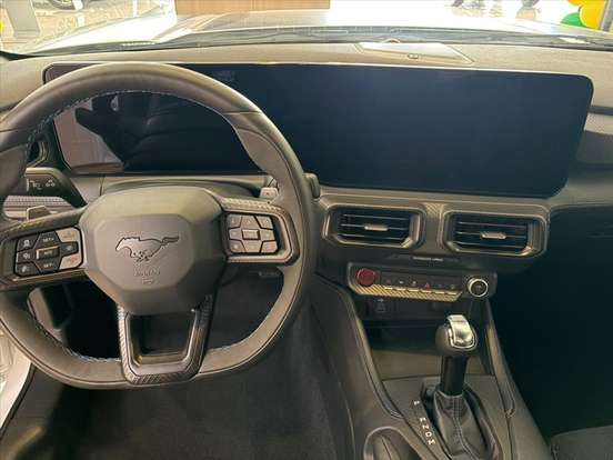 FORD-MUSTANG-5.0 V8 GASOLINA DARK HORSE SELECTSHIFT FORD-MUSTANG-2025