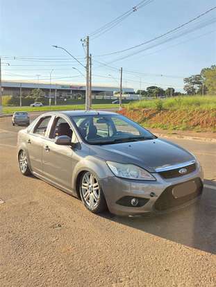 FORD-FOCUS-2013