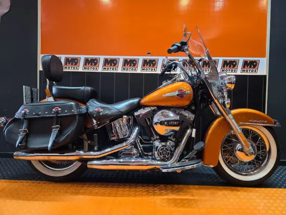 HARLEY-DAVIDSON SOFTAIL HERITAGE CLASSIC 