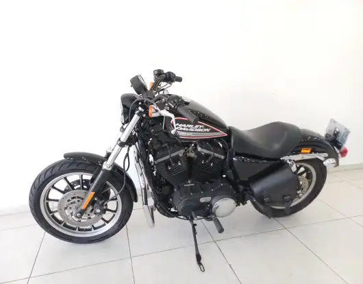 HARLEY-DAVIDSON-SPORTSTER XL 883 R-2012
