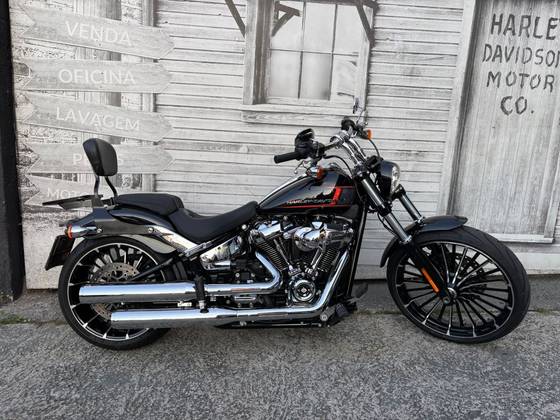 HARLEY-DAVIDSON SOFTAIL BREAKOUT 