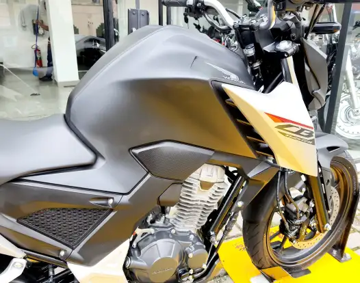 HONDA-CB 300F TWISTER CBS HONDA-CB 300F TWISTER CBS-2025