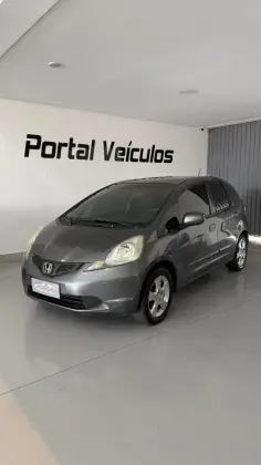 HONDA FIT 1.4 LX 16V FLEX 4P MANUAL HONDA FIT 1.4 LX 16V FLEX 4P MANUAL