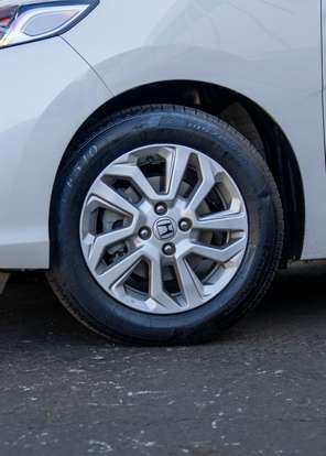 HONDA-FIT-2018