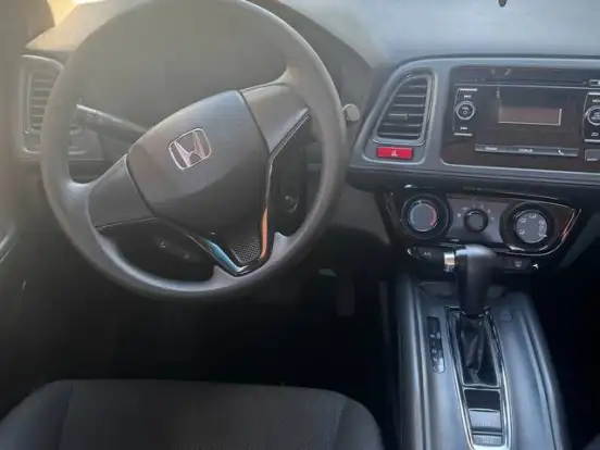 HONDA-HR-V-1.8 16V FLEX LX 4P AUTOMÁTICO HONDA-HR-V-2015