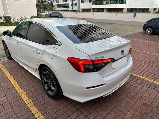 HONDA-CIVIC-2023