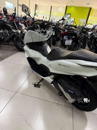 HONDA-PCX 160 DLX-2023
