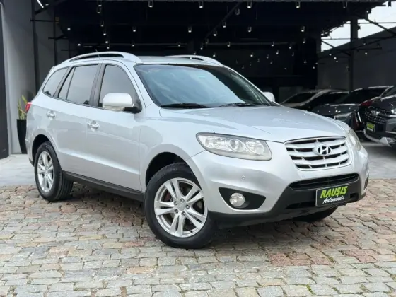 HYUNDAI SANTA FÉ 3.5 MPFI GLS 7 LUGARES V6 24V 285CV GASOLINA 4P AUTOMÁTICO HYUNDAI SANTA FÉ 3.5 MPFI GLS 7 LUGARES V6 24V 285CV GASOLINA 4P AUTOMÁTICO