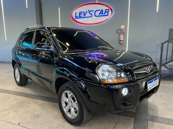 HYUNDAI TUCSON 2.0 MPFI GLS 16V 143CV 2WD FLEX 4P AUTOMÁTICO HYUNDAI TUCSON 2.0 MPFI GLS 16V 143CV 2WD FLEX 4P AUTOMÁTICO