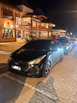 HYUNDAI HB20 1.0 COMFORT 12V FLEX 4P MANUAL