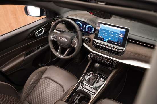 JEEP-COMMANDER-2024