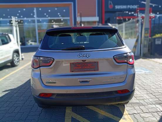 JEEP-COMPASS-2.0 16V DIESEL LIMITED 4X4 AUTOMÁTICO JEEP-COMPASS-2019