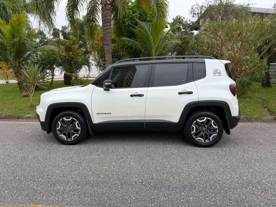 JEEP-RENEGADE-1.3 T270 TURBO FLEX ALTITUDE AT6 JEEP-RENEGADE-2025