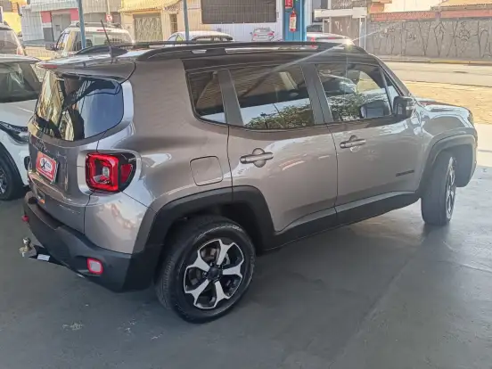 JEEP-RENEGADE-2.0 16V TURBO DIESEL TRAILHAWK 4P 4X4 AUTOMÁTICO JEEP-RENEGADE-2021