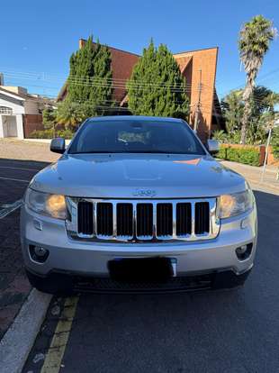 JEEP-GRAND CHEROKEE-2011