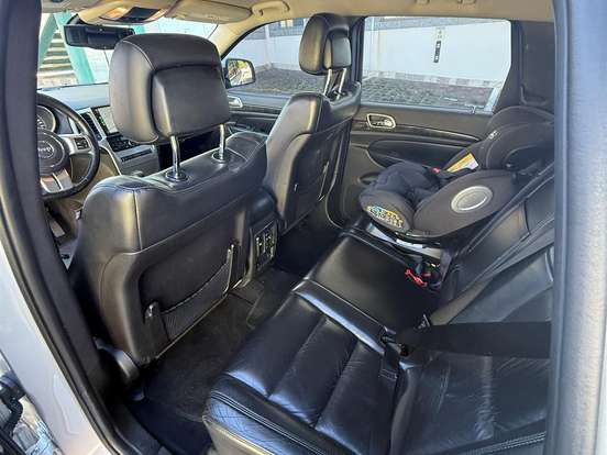 JEEP-GRAND CHEROKEE-3.6 LAREDO 4X4 V6 24V GASOLINA 4P AUTOMÁTICO JEEP-GRAND CHEROKEE-2011
