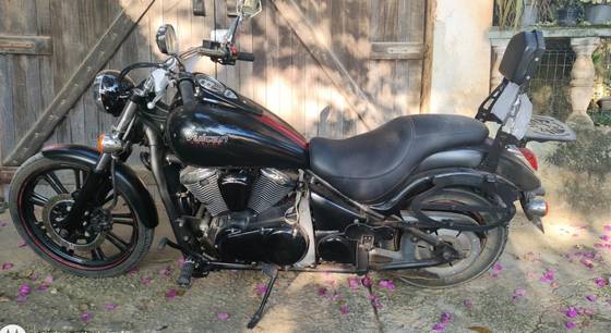 KAWASAKI VULCAN 900 CUSTOM 