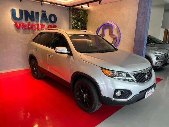 KIA-SORENTO-2.4 16V GASOLINA EX 7L 4WD AUTOMÁTICO KIA-SORENTO-2010