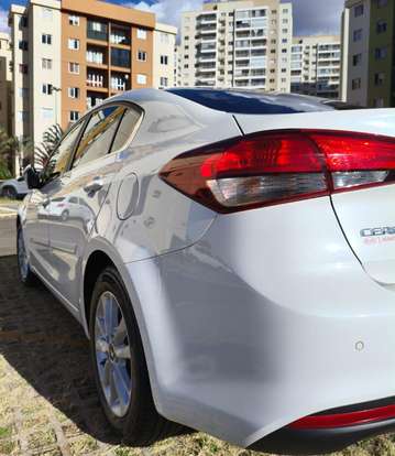 KIA-CERATO-1.6 SX 16V FLEX 4P AUTOMÁTICO KIA-CERATO-2017