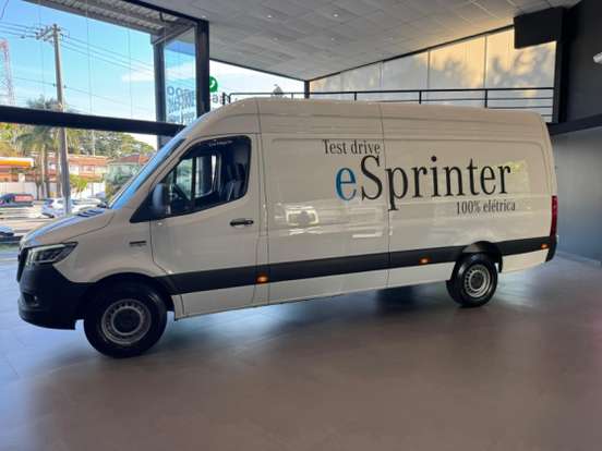 MERCEDES-BENZ-E-SPRINTER-2024