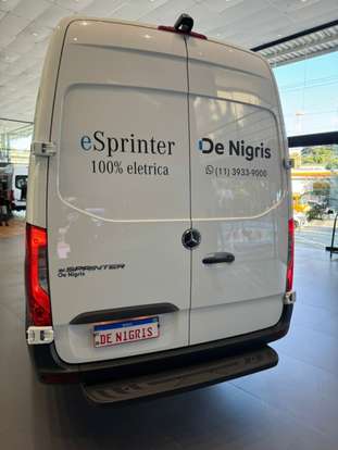 MERCEDES-BENZ-E-SPRINTER-81 KW ELÉTRICO FURGÃO 320 STREET EXTRA LONGO AUTOMÁTICO MERCEDES-BENZ-E-SPRINTER-2024