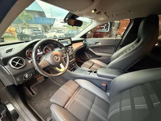 MERCEDES-BENZ-GLA 200-1.6 CGI FLEX ADVANCE 7G-DCT MERCEDES-BENZ-GLA 200-2017