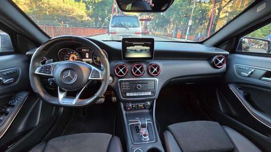 MERCEDES-BENZ-A 45 AMG-2018