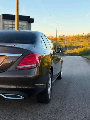 MERCEDES-BENZ-C 180-1.6 CGI 16V TURBO GASOLINA 4P AUTOMÁTICO MERCEDES-BENZ-C 180-2015