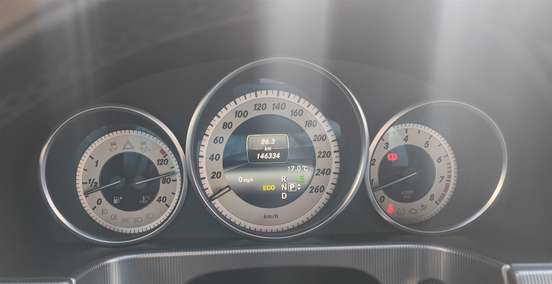 MERCEDES-BENZ-E 250-2014