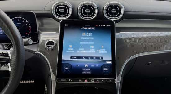 MERCEDES-BENZ-GLC 300-2024