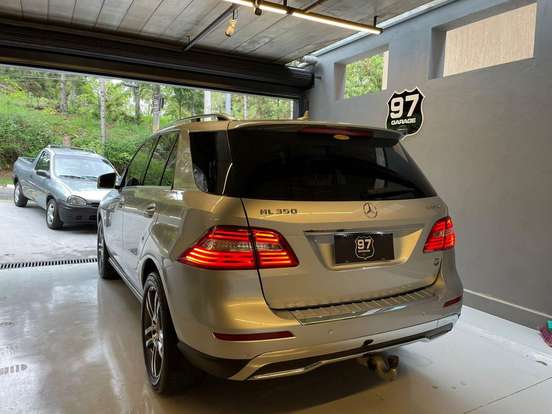 MERCEDES-BENZ-ML 350-3.0 BLUETEC V6 DIESEL 4P AUTOMÁTICO MERCEDES-BENZ-ML 350-2015