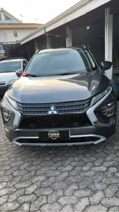 MITSUBISHI ECLIPSE CROSS 1.5 MIVEC TURBO GASOLINA HPE CVT MITSUBISHI ECLIPSE CROSS 1.5 MIVEC TURBO GASOLINA HPE CVT