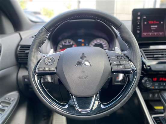 MITSUBISHI-ECLIPSE CROSS-1.5 MIVEC TURBO GASOLINA HPE-S BLACK S-AWC CVT MITSUBISHI-ECLIPSE CROSS-2025