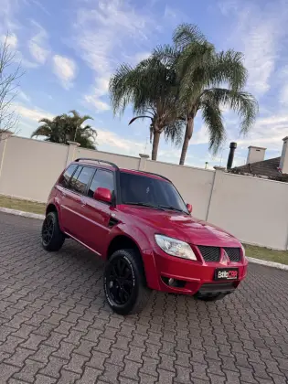 MITSUBISHI PAJERO TR4 2.0 4X4 16V FLEX 4P MANUAL MITSUBISHI PAJERO TR4 2.0 4X4 16V FLEX 4P MANUAL