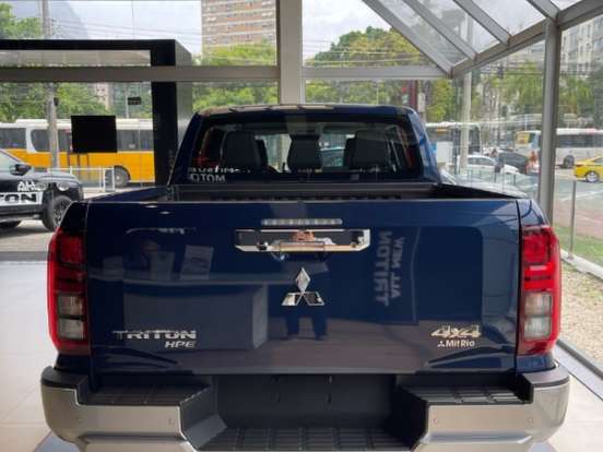 MITSUBISHI-TRITON-2.4 BITURBO DIESEL CD HPE 4X4 AUTOMÁTICO MITSUBISHI-TRITON-2026